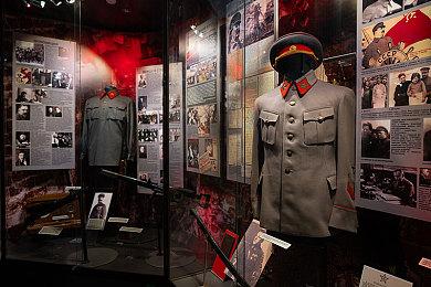 国产演艺圈乙女游戏《巴克斯的庆典》现已正式上线Steam发售！